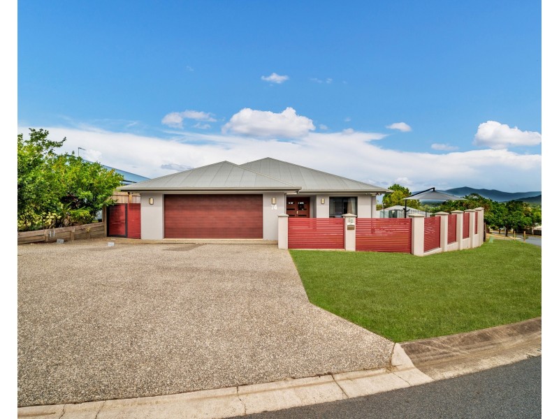 74 Fitzmaurice Drive, Bentley Park QLD 4869
