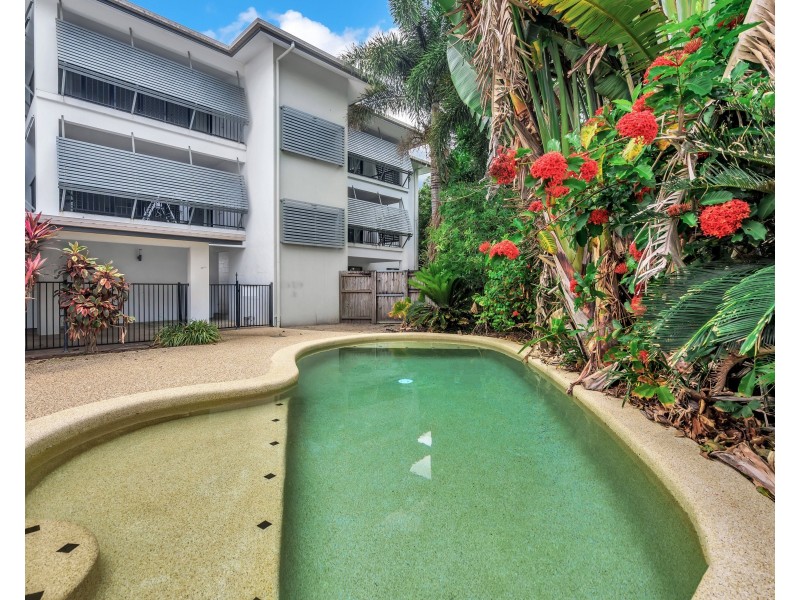 1/4-6 Olive Street, Manoora QLD 4870