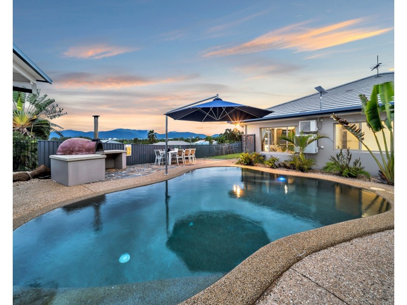 16 Morwong Close, Kanimbla QLD 4870