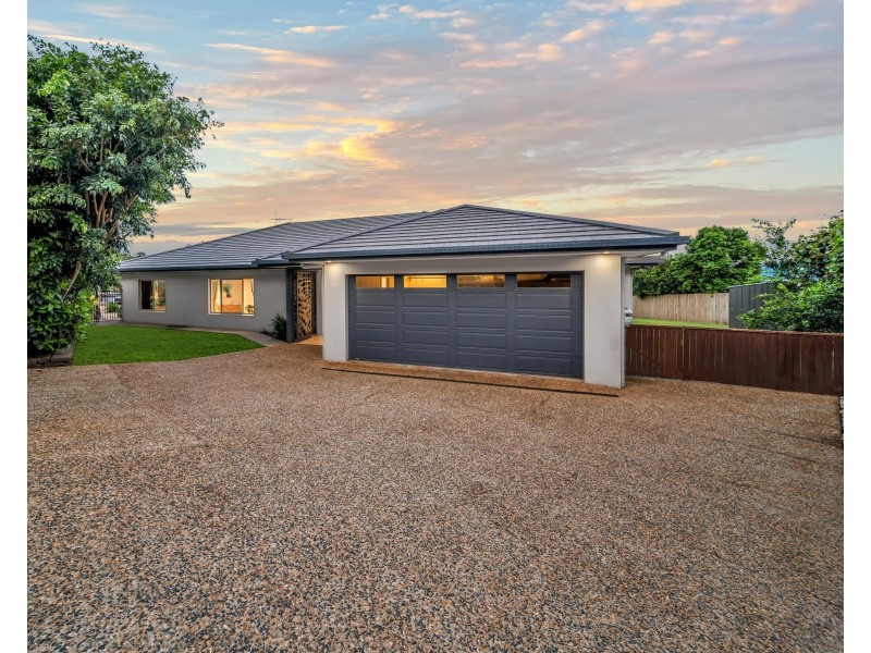 16 Morwong Close, Kanimbla QLD 4870