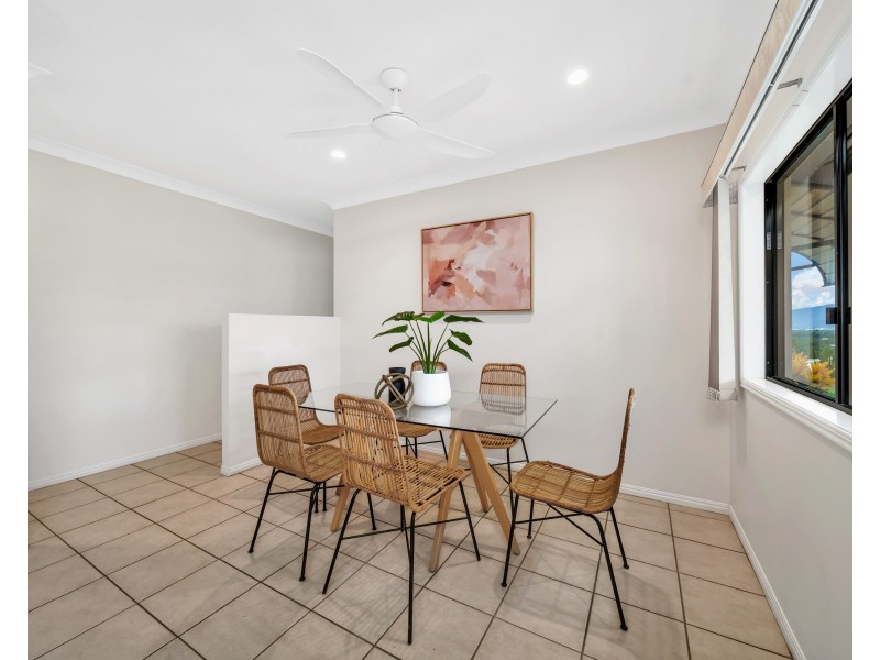 2 Sergeant Street, Kanimbla QLD 4870