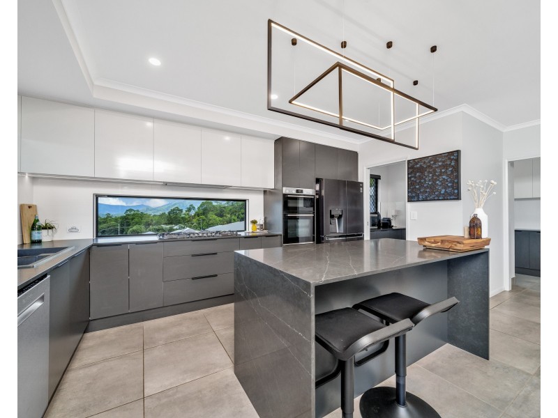 30 Gallery Drive, Mount Sheridan QLD 4868
