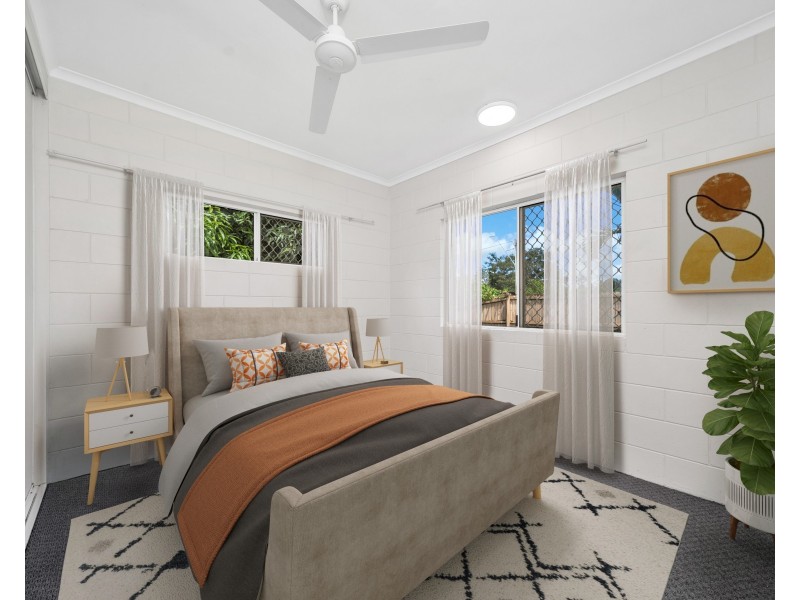 1 Lisa Close, Mooroobool QLD 4870