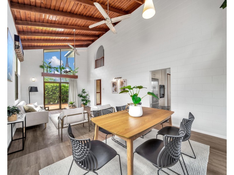 7 Bottlebrush Street, Mooroobool QLD 4870