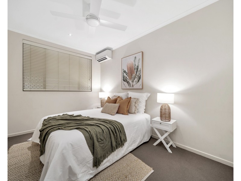 27 Hutchinson Street, Edge Hill QLD 4870