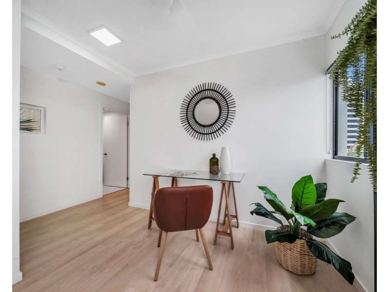 402/5 Abbott Street, Cairns City QLD 4870