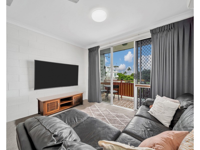 23/186 Lake Street, Cairns North QLD 4870