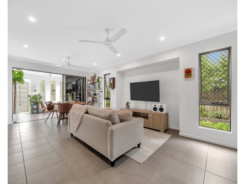 84A  Redlynch Intake Road, Redlynch QLD 4870