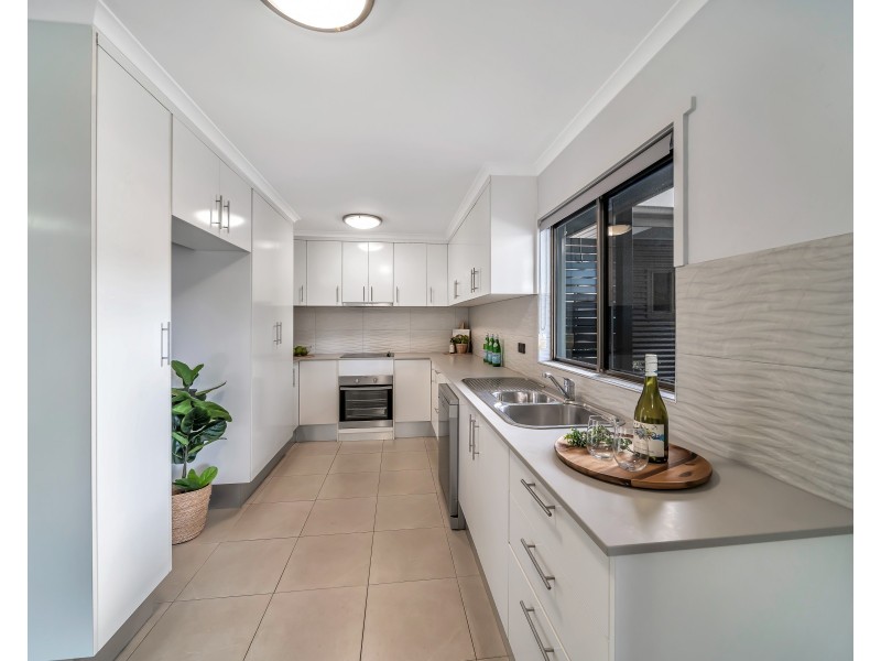 18 Bellbird Street, Bayview Heights QLD 4868