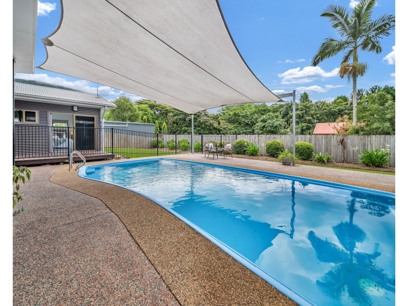 18 Bellbird Street, Bayview Heights QLD 4868