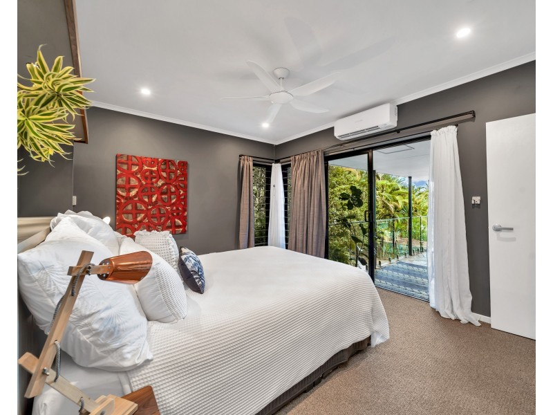 19 Ellen Close, Bayview Heights QLD 4868