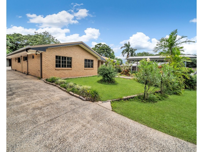 7 Curlew Court, Bayview Heights QLD 4868