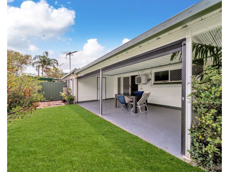 2/5 Redwood Street, Whitfield QLD 4870