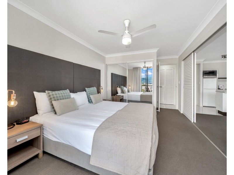 64/53-57 Esplanade, Cairns City QLD 4870