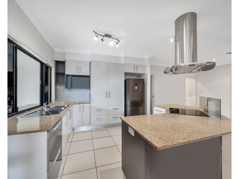 5 Tin Sang Close, Edmonton QLD 4869