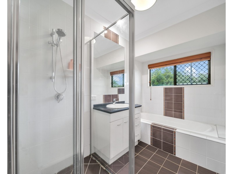 5 Tin Sang Close, Edmonton QLD 4869