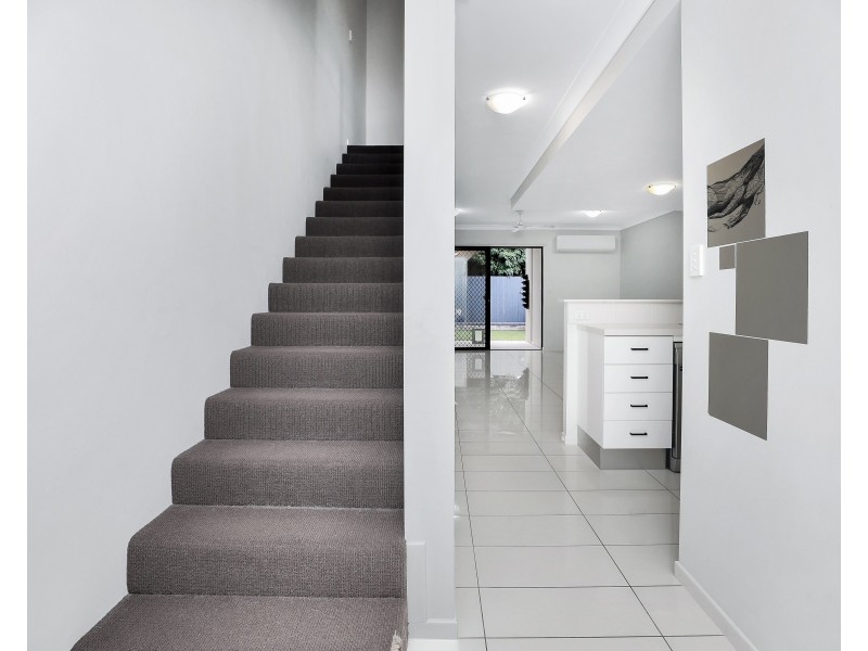 9/50-54 Birch Street, Manunda QLD 4870