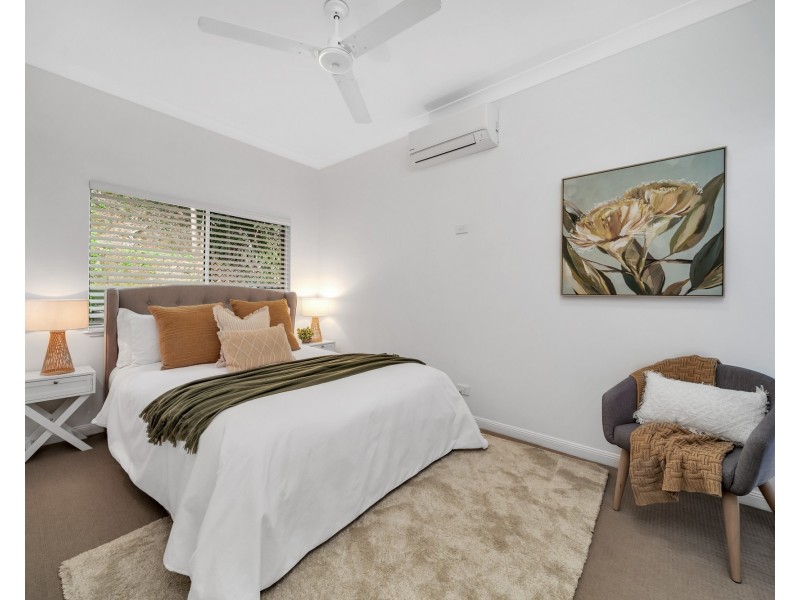 25 Jumna Close, Bentley Park QLD 4869
