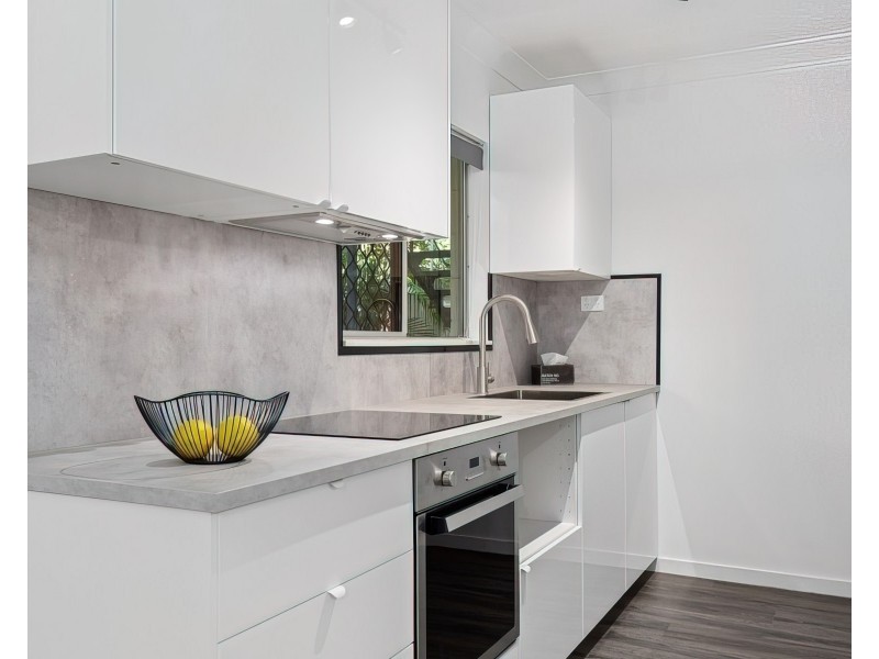 5/292 Sheridan Street, Cairns North QLD 4870