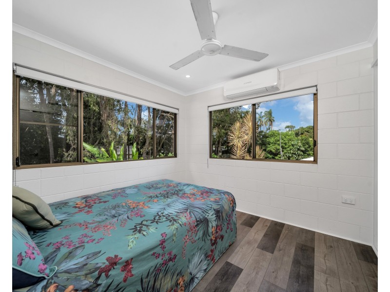 4/40 Mimosa Street, Holloways Beach QLD 4878