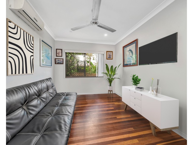 4 Port Close, Trinity Beach QLD 4879