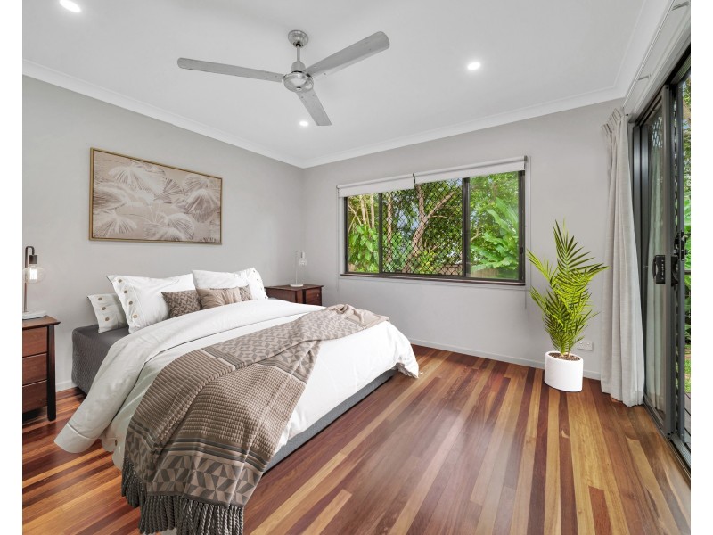 4 Port Close, Trinity Beach QLD 4879