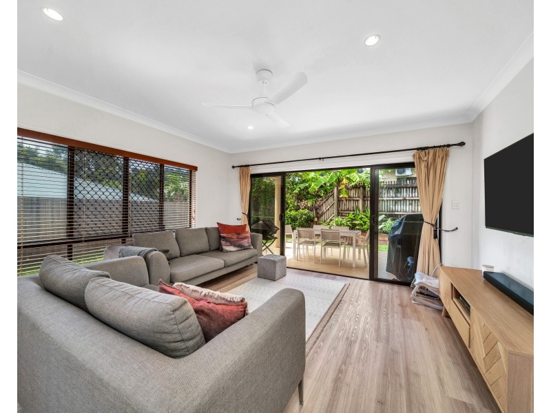 45 Chesterfield Close, Brinsmead QLD 4870