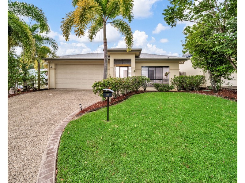 45 Chesterfield Close, Brinsmead QLD 4870