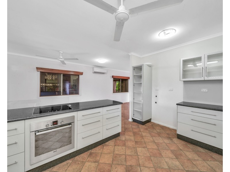 1 Alfio Street, Woree QLD 4868