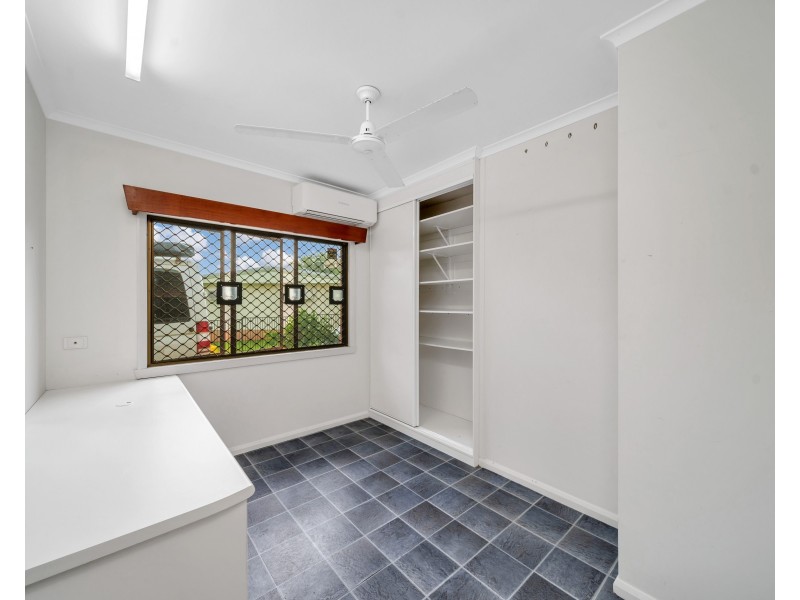 1 Alfio Street, Woree QLD 4868