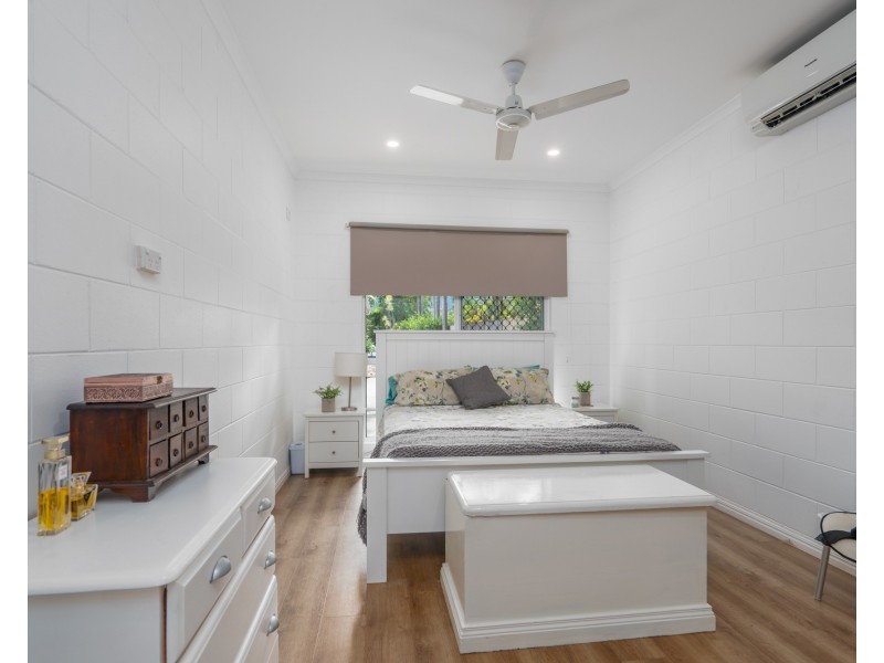 2/20 Oyster Court, Trinity Beach QLD 4879