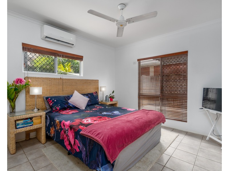 2/20 Oyster Court, Trinity Beach QLD 4879