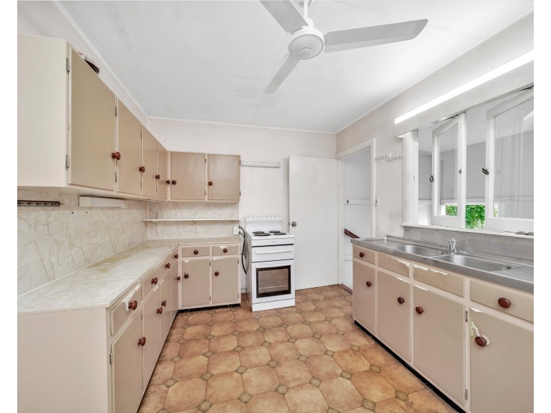 39 Yarrum Street, Earlville QLD 4870