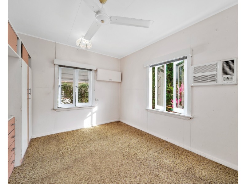 39 Yarrum Street, Earlville QLD 4870