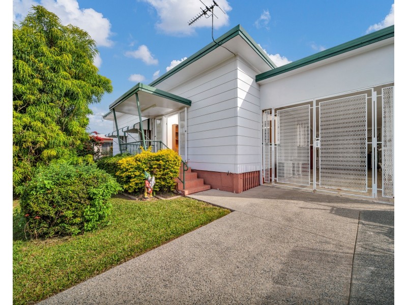 39 Yarrum Street, Earlville QLD 4870