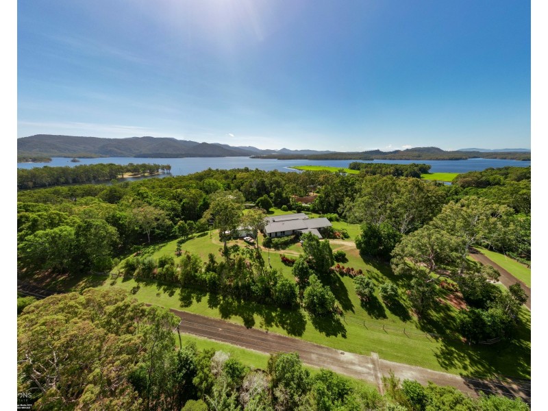 30-31 Wavell Drive, Tinaroo QLD 4872