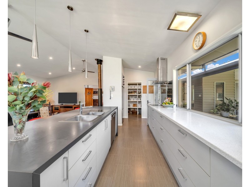 30-31 Wavell Drive, Tinaroo QLD 4872