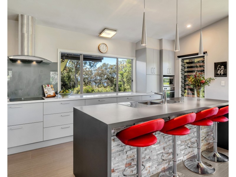 30-31 Wavell Drive, Tinaroo QLD 4872