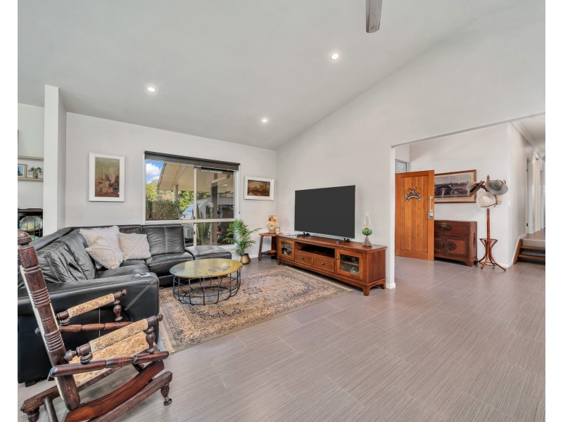 30-31 Wavell Drive, Tinaroo QLD 4872