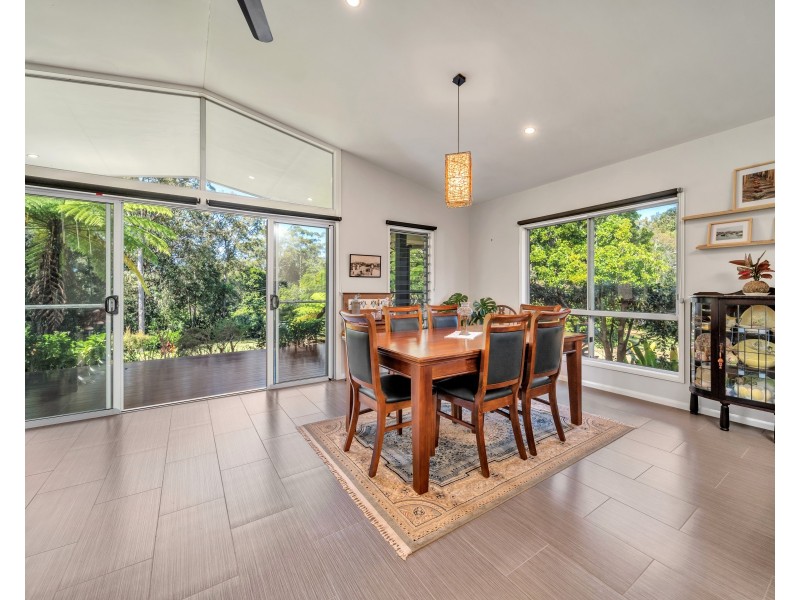 30-31 Wavell Drive, Tinaroo QLD 4872