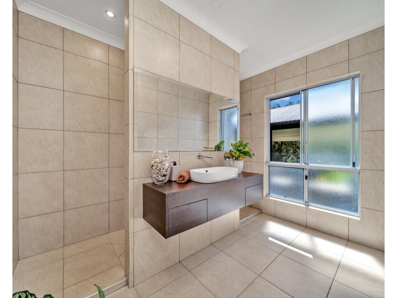 30-31 Wavell Drive, Tinaroo QLD 4872