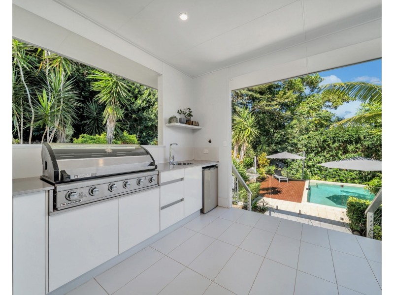 35 Propeller Court, Trinity Beach QLD 4879