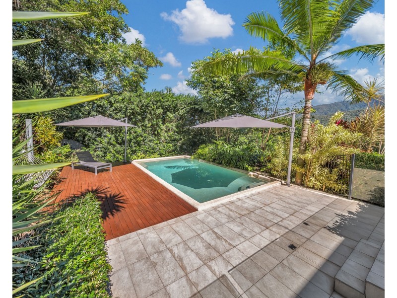35 Propeller Court, Trinity Beach QLD 4879