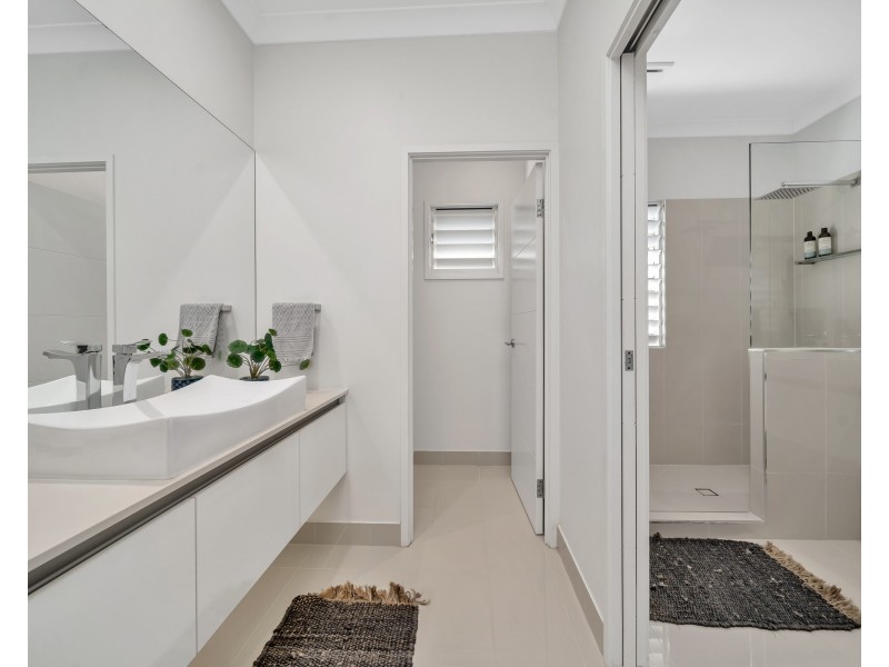 35 Propeller Court, Trinity Beach QLD 4879