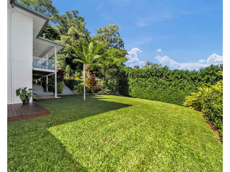 35 Propeller Court, Trinity Beach QLD 4879