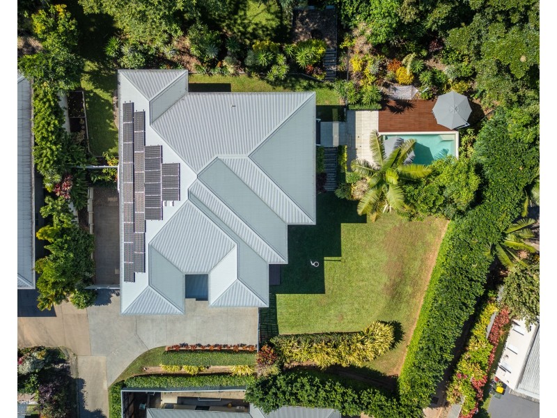 35 Propeller Court, Trinity Beach QLD 4879