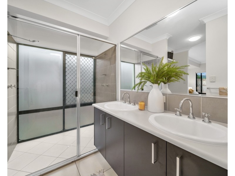 15 Devine Crescent, Gordonvale QLD 4865