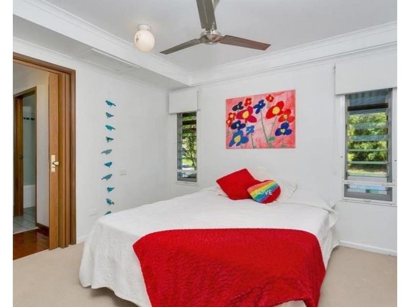 3 Nero Close, Mooroobool QLD 4870
