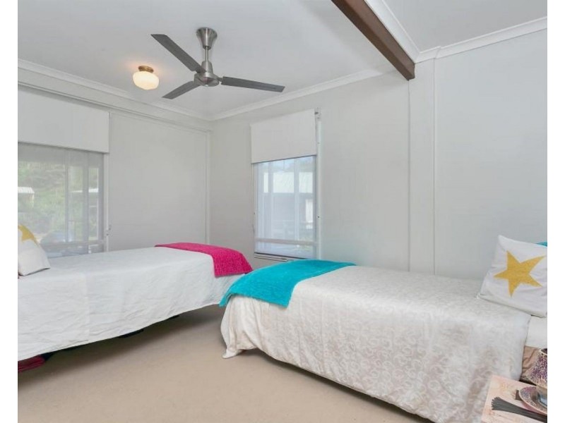 3 Nero Close, Mooroobool QLD 4870
