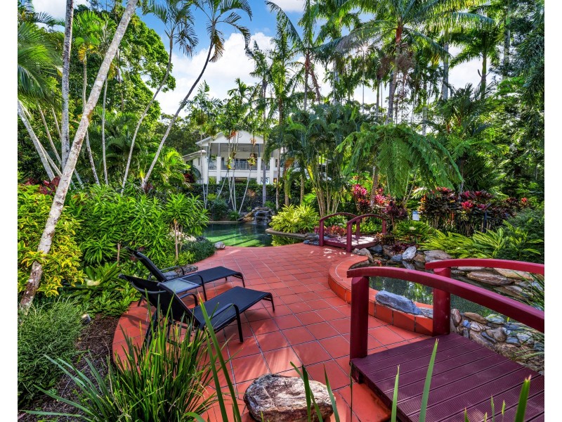 211-215 Dempsey Street, Gordonvale QLD 4865